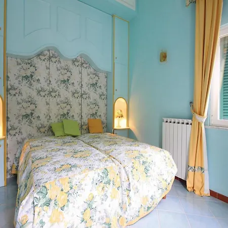 Holiday With Sea View Xii بيت للعطل ماراتييا